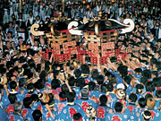 素盞鳴神社祇園祭けんか神輿