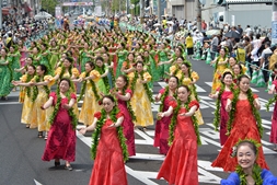 ローズパレード　フラダンスチーム