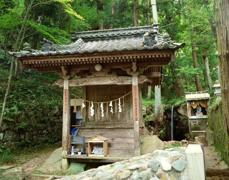 大滝神社と名水